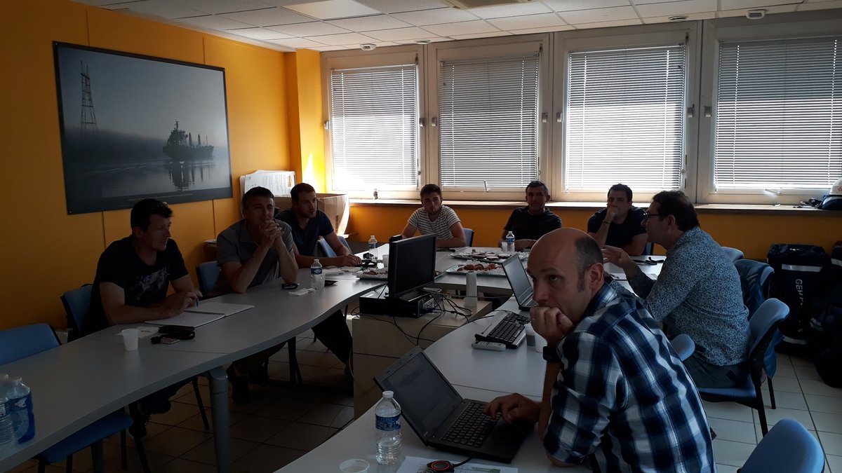 DelcorAndre's tweet image. Les agents @EDF_Hydro_SO du #guasasp sont à @EDFCordemais!!! Échanges de passionnés autour de la sécurité et de la production d#électricité...des Gaves à la Loire les enjeux sont identiques... 😀🏞🛳 #production #pfi #pep's 
Demain, immersion dans la maintenance, la consignation