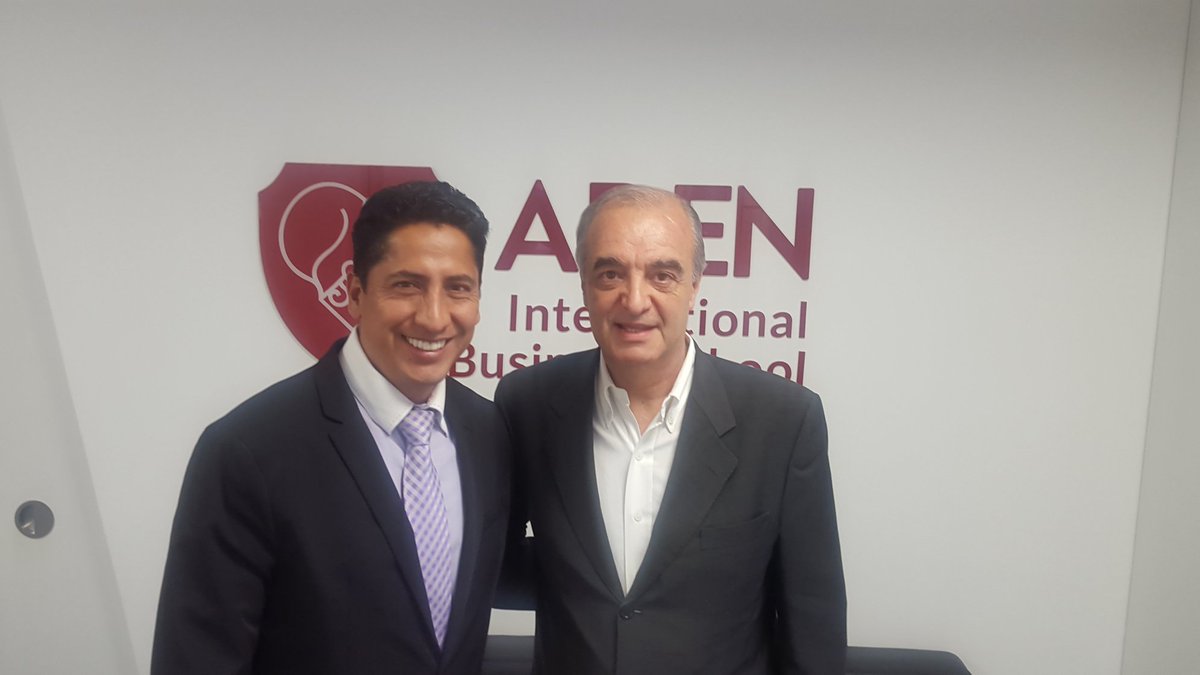 Nos enfocamos en cumplir con eficiencia nuestro trabajo
Para cumplir con eficiencia nuestro trabajo de servicio a la ciudadanía hemos programado la participación de nuestro equipo de técnicos en eventos de capacitación, con el apoyo técnico de ADEN, Corporate Solucions.