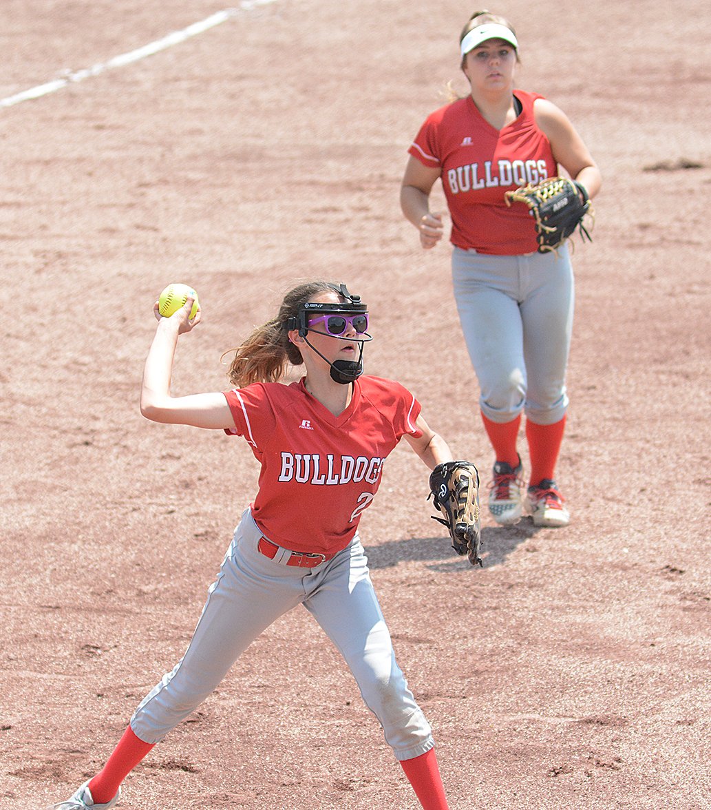 CarterEckl's tweet image. Murray just missed out on snagging the crown at its home tournament over the weekend. East Union battled back for fifth Saturday while NV took seventh over Orient-Macksburg – bit.ly/2JTDTdX