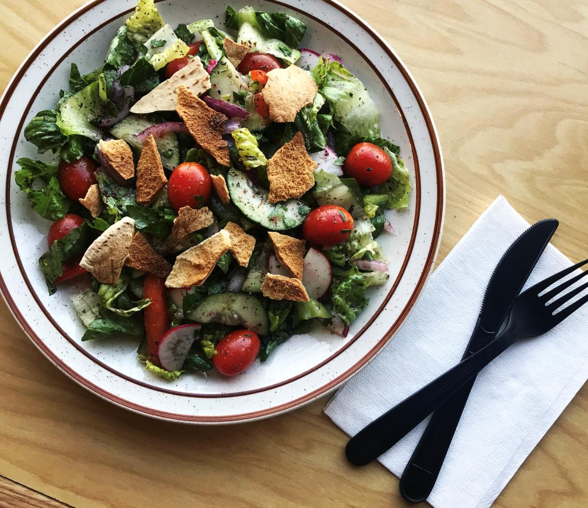 Because a #fattoushsalad is always a good idea! 💡 
•
•
Please like and share this post! 👍
•
•
#mvpita #salad #fattoush #fresh #pita #healthy #lemon #sumac #local #restaurant #mesa