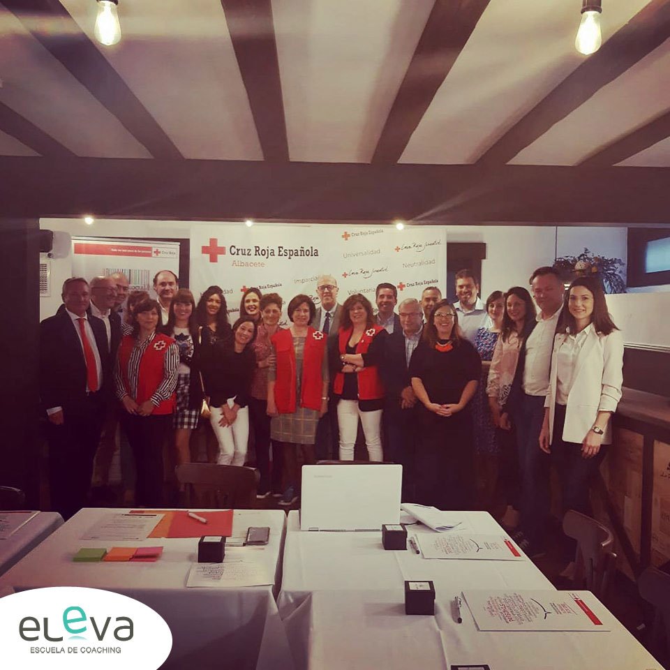 elevacoaching's tweet image. Fantástica mañana de mesa redonda de empleo para colectivos vulnerables. @Valeria_Aragon como dinamizadora de la mesa promovida por @CruzRojaEsp "ha sido una Experiencia súper provechosa e interesante donde todos aprendimos de todos."