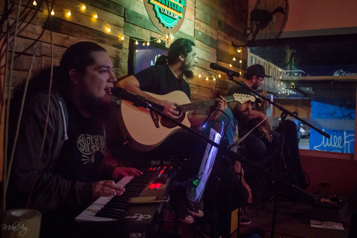 El #unplugged nos gusta cada día un poco más!

#rocksanguineo #sincables