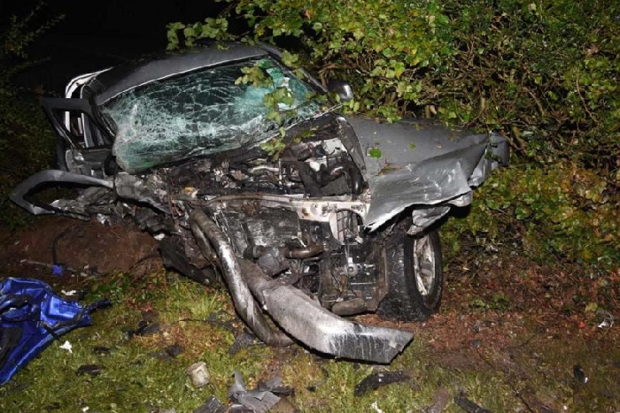 David and Linda Evans were killed instantly when their car was hit by Benjamin Bosden on the A267. Bosden was significantly over the alcohol limit, and was driving at 116mph at the time of impact. Convicted of causing death by dangerous driving, he received a 5 year sentence.