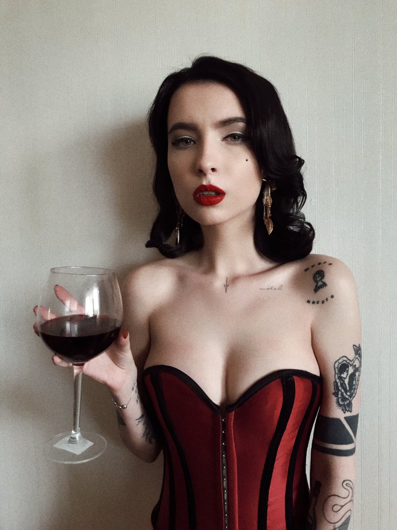 ReedMonique4's tweet photo. cum swallow katie st ives pre teenagers sex xhamster:com https://t.co/QdUowTKAIi