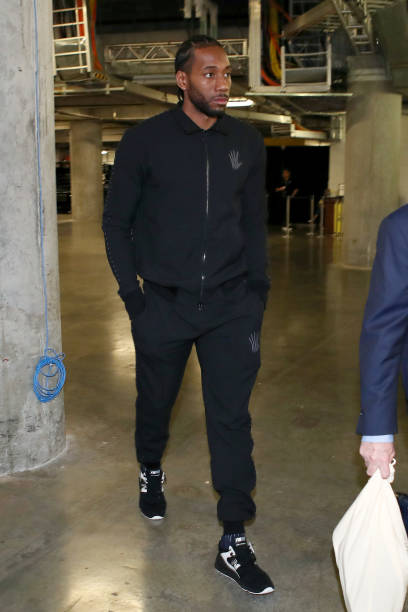 kawhi leonard new balance clothes