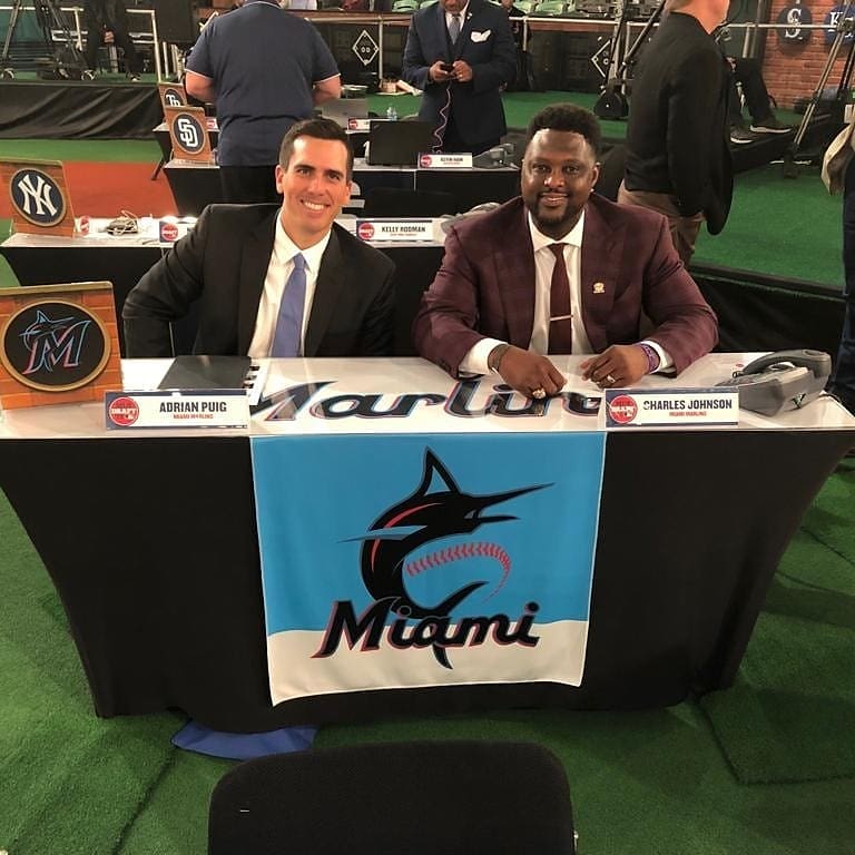 CharlesMLB23's tweet image. Sharing the desk with Andrian Puig, Miami Marlins Scout. 
#MLBDraft2019 #TheCJF #determination #MLB #Marlins #CatchThisAcademy #CanesBaseball #MLBPA #StudentAces #MentalToughness #InfieldChatter #CatchThisSauce #CatchThisAcademy #CBULLenterprises #etanu #omegapsiphi