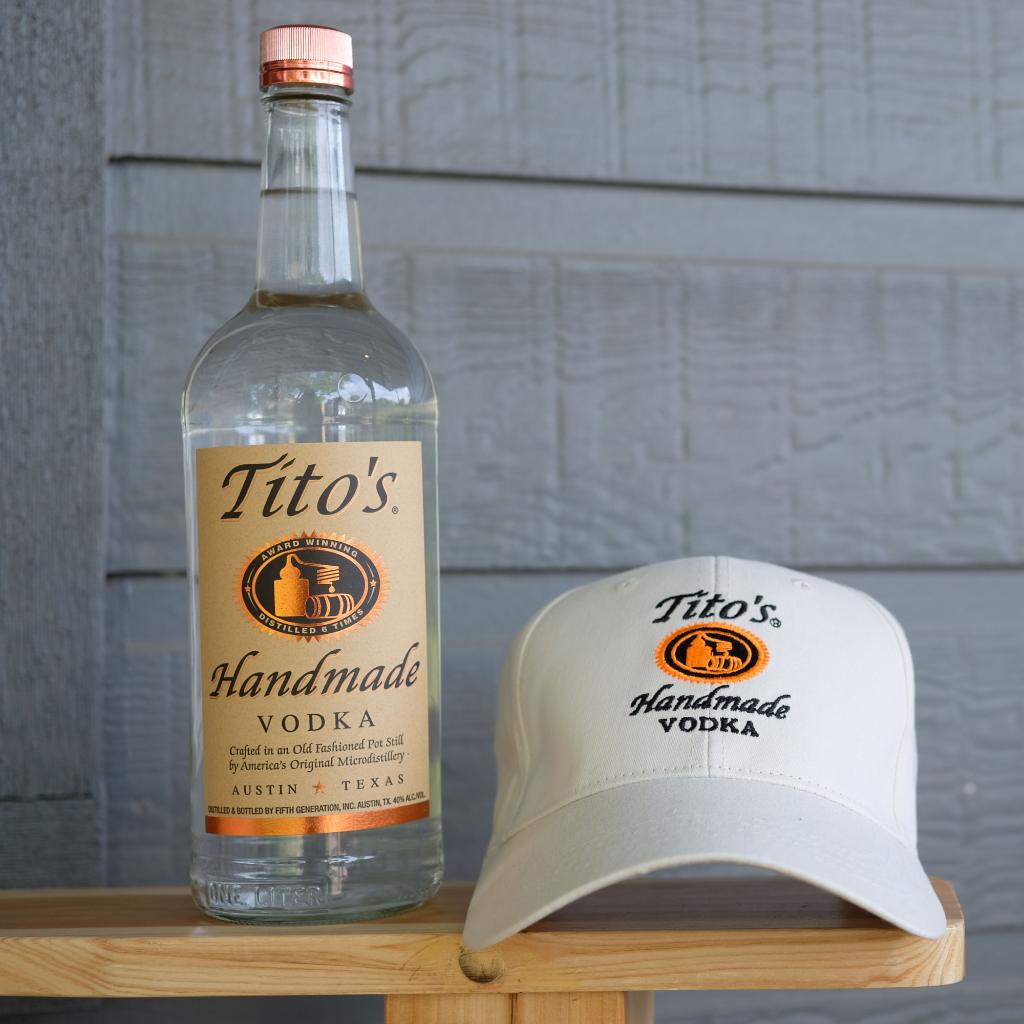 TitosVodka's tweet photo. The stuff dad dreams are made of. Shop https://t.co/cQGGxZkelg this #FathersDay and your purchase will support a nonprofit organization. https://t.co/Y8CvCNTq1j