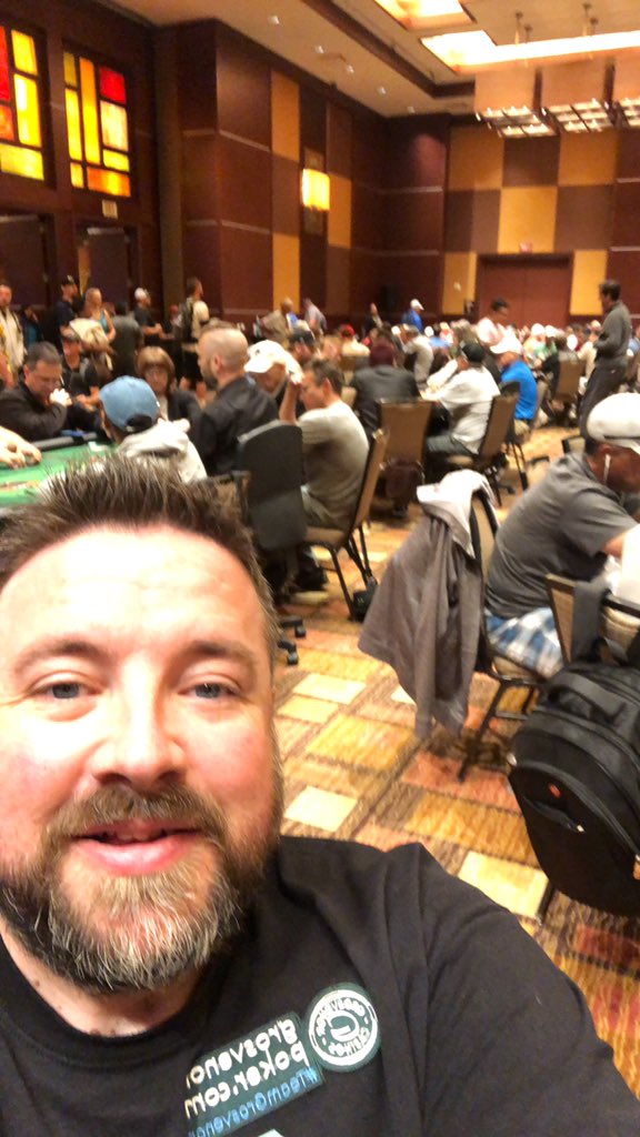 jeffkimberpoker's tweet photo. Lady taking the buy ins in this Golden Nugget mixed Omaha game is called Amaya. 

I'm well up for paying #morerake if I get a treasure chest to open https://t.co/3SgYzRE4uz