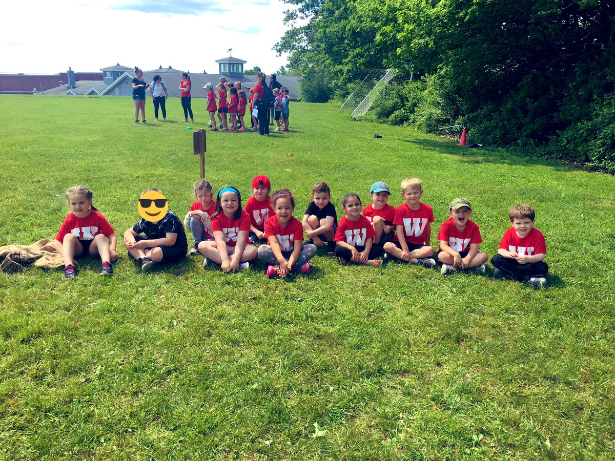 MsStocker2's tweet image. More Ultimate Field Day fun!! It was so cool for us to visit with the animals 😊 @TraKeilty