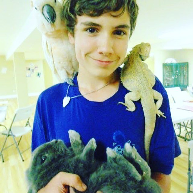 The Zoo Crew tweet media