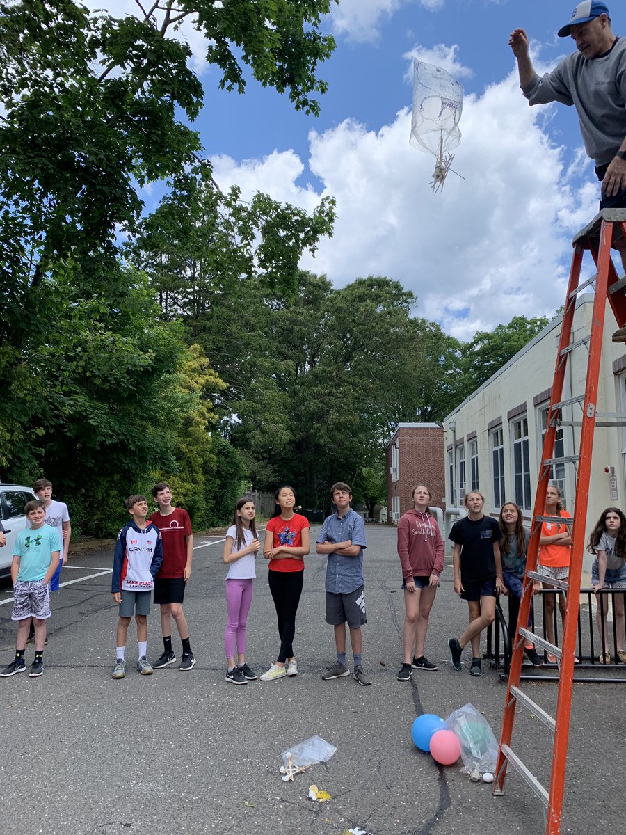msjessicaphan's tweet photo. last egg drop of the year! #stem6 #warriors https://t.co/qXEanDitmf