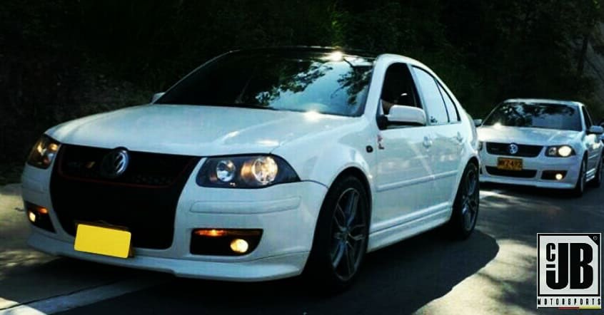 CJBMOTORSPORTS's tweet photo. Marco Caballero nos hace llegar estás imágenes su #VW #Jetta #1_8T #GLI #Mk4_5 #Whitepower #JettaRules #VagGruop #LowLifeStyle #CjbMotorSports #CjbFamily #CjbFriends #VagRules #VagLovers #VagPerformance #VolkStyle #ClubJettaBogota #Colombia https://t.co/pcLMe4mE2f