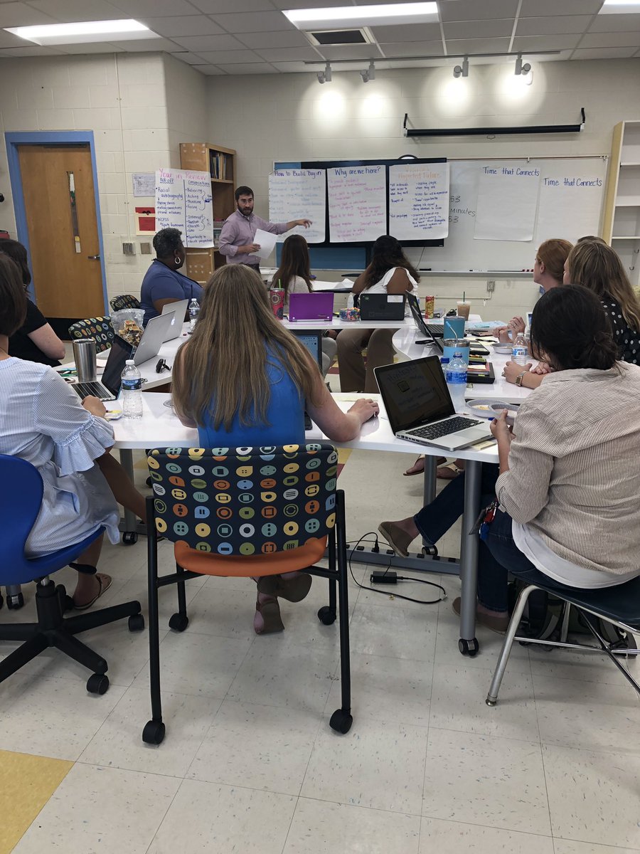 HunterPrincipal's tweet image. So proud of the work of the Hunter Equity team!  Super thanks to the Hunter PTA for sponsoring and allowing this powerful planning to take place. #refect #interrupt #vision