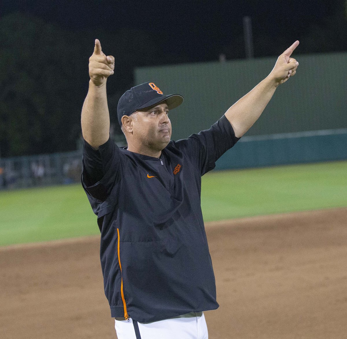 OSUBaseball's tweet photo. You over there and you over there - @joshhollidayosu wants y'all to join us at The Brick tonight for Cowboy โพ๏ธ in the NCAA OKC Regional final!
๐๏ธ๐๏ธ๐๏ธ: https://t.co/JCFirhGDMR
#MeetMeInOKC #GoPokes #okstate https://t.co/5C7iW3CCTQ