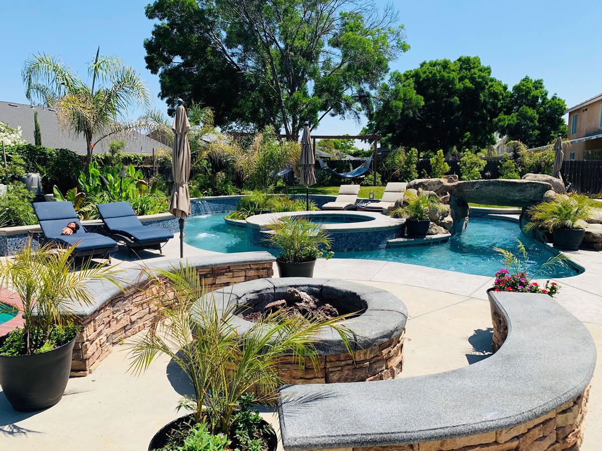 VisaliaPools's tweet photo. Relax in your own lazy river from Paradise Pools.
Contact us today to start planning (559) 635-9637
#visalia #visaliapoolbuilder #poolbuilder #lazyriver #outdoorliving #pooldesign #pools #luxurypools #luxury #design https://t.co/PAPbM6cElN
