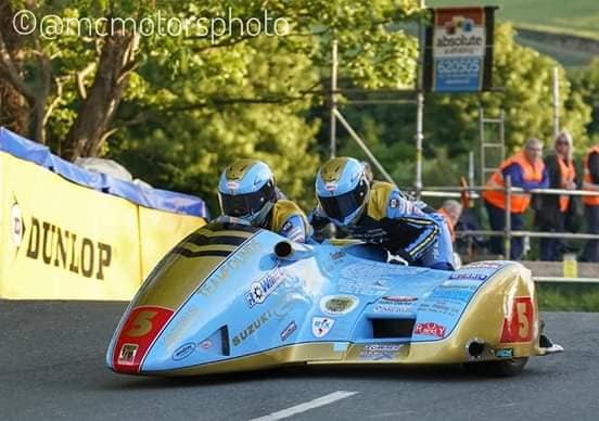 MotracRacing's tweet photo. #TT2019 Great to see two #Motrac engine powered riders in top 4 in #sidecarrace1. Congratulations to Team Founds Racing (top #Yamaha) on the podium in 3rd and Team Founds 72 (top #Suzuki) in 4th. Both got PB lap times at over 116mph average #IsleofMan https://t.co/vjKMEJRe0e