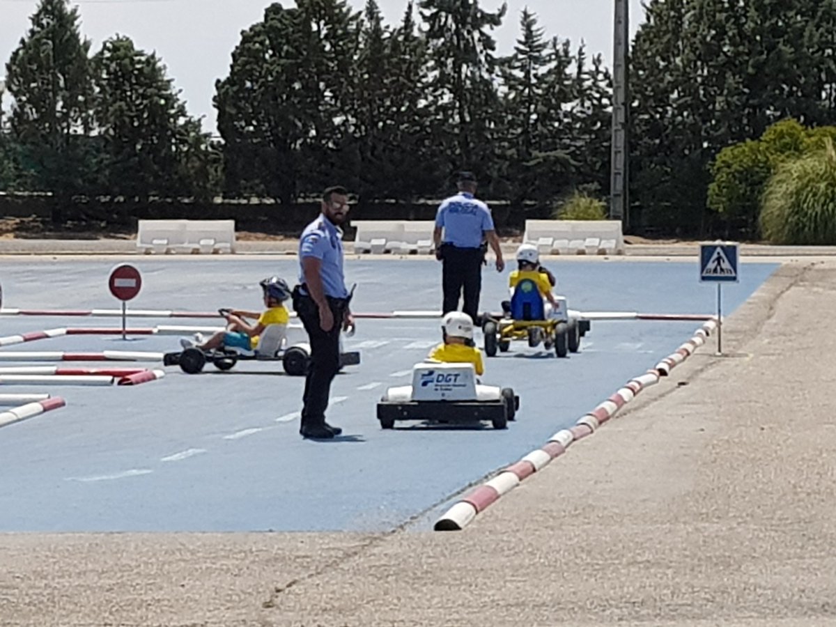 Policia Brunete tweet media