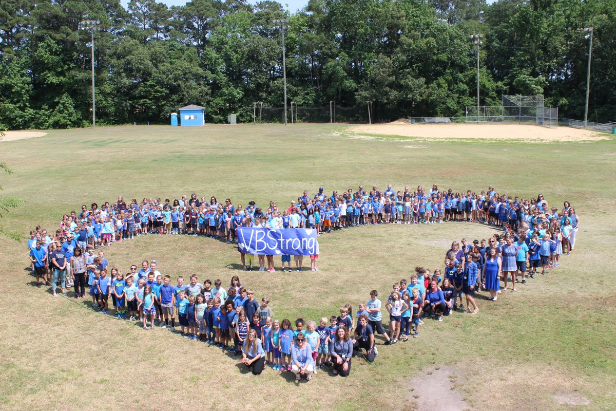 CreedsLMS's tweet photo. Creeds is #VBStrong @CreedsES @CongerCasey #simplycreeds https://t.co/HZ8s9cJvET