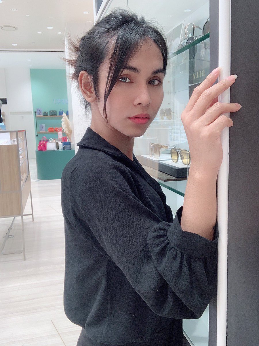 4ZFBT3aQCSdAxUE's tweet photo. อยากโดนทหาร ตำรวจ สวิงกิ้งจัง ดูคลิปมาแล้วเงี่ยน https://t.co/pBQK1cCwvm