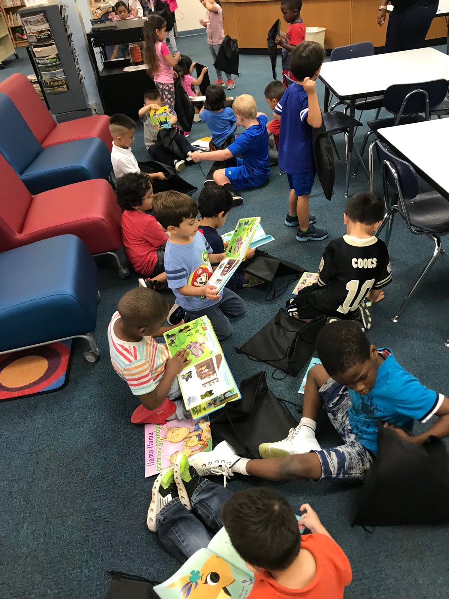 LibraryTx's tweet image. Our Bryant students were so excited about their three summer reading books and little backpacks!!  Thanks to the Texas State and Federal Programs and Scholastic Warehouse in Arlington!!! @aisdlibsrv