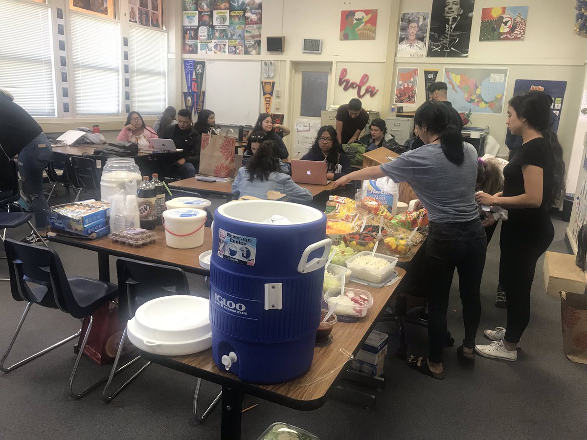 Tracy Bunker tweet media