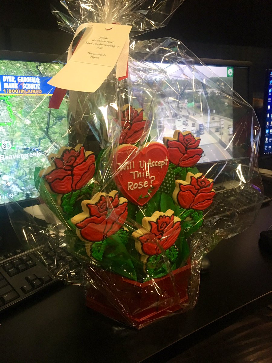 Courtney_OnAir's tweet photo. The love for #jamiesimpson just keeps coming in. Will you accept this rose? #Bachelorette. Best viewer gift so far. #wx #Tornadocoverage @ABC22FOX45. https://t.co/aFWqvvSRBb