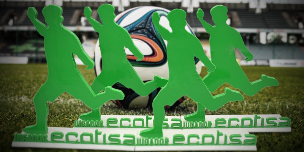 MPF3D's tweet photo. Os mostramos algunos trofeos personalizados que diseñamos para la II edición de @EcotisaCUP. 
Mejor jugador, equipos ganadores...
⚽️🏆🏅

@Ecotisa_ 

#NoLoDejesFueraDeJuego 
#Impresoras3d #impresion3d #personalizacion https://t.co/GCx3hQA1fx