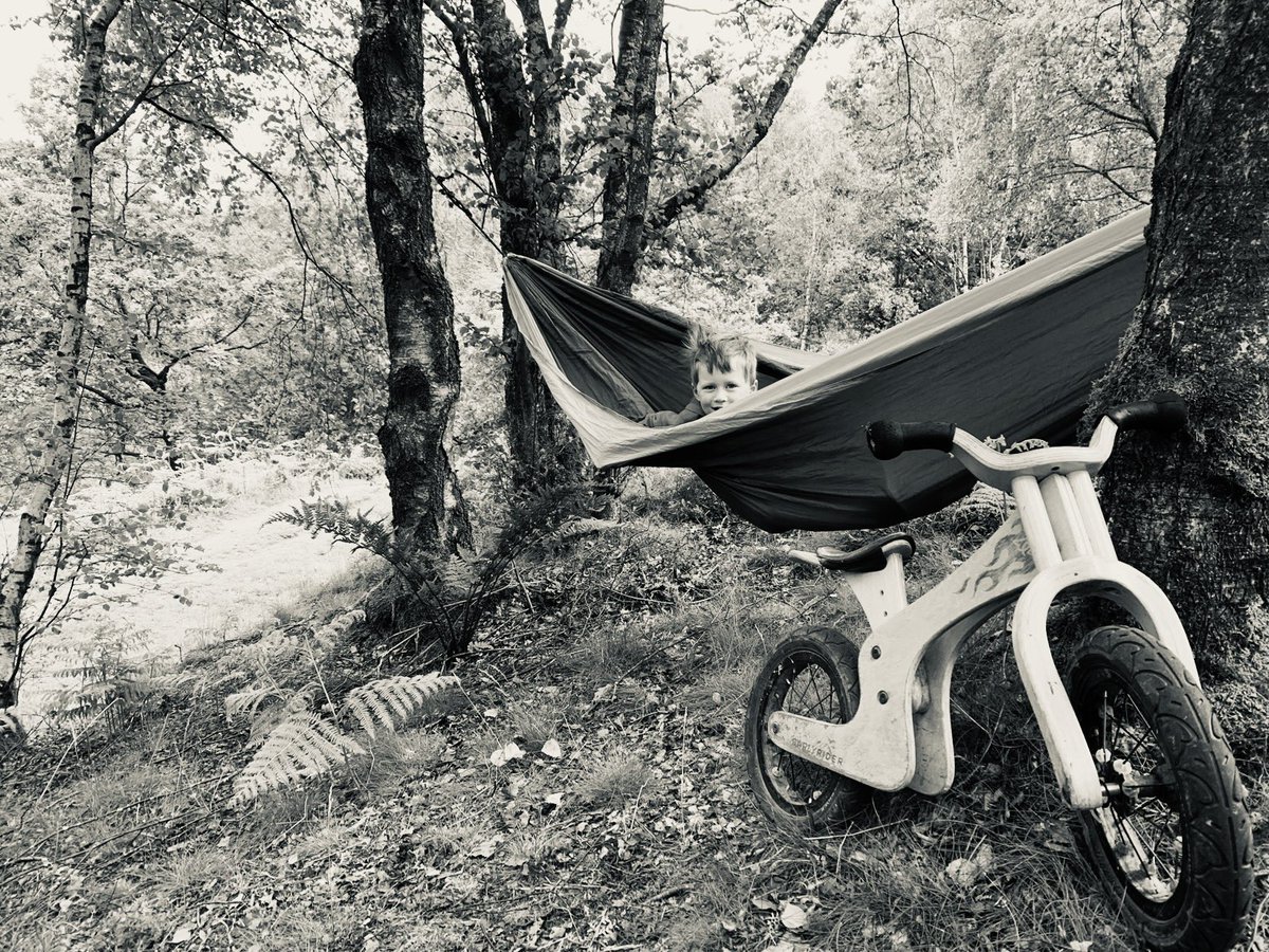 DomMcDermott's tweet photo. Combining #WorldBicycleDay and an @Al_Humphreys style #microadventure in @theoutdoorcity Great start to #MoveMoreMonth19 @movemoresheff https://t.co/iuRRKug6F6