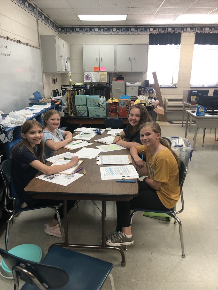 lawrenceky_cao's tweet photo. Our state FPS champions working hard on this summer break...preparing for international FPS competition later this week in Amherst, Massachusetts.  Go Tigers! #paintsvilleelemmentary #nationalblueribbonschool https://t.co/4u431vWTm7