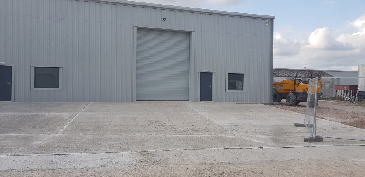 SWIFT_COURIER's tweet photo. As of 1st July we are looking to offer even more storage, so if you are in need of any long or short term storage please do not hesitate to get in touch phil@swiftcouriersolutions.co.uk #storage #storagespace #logistics #haulage #fulfilment  #Warehouse https://t.co/yw47WsaGCN