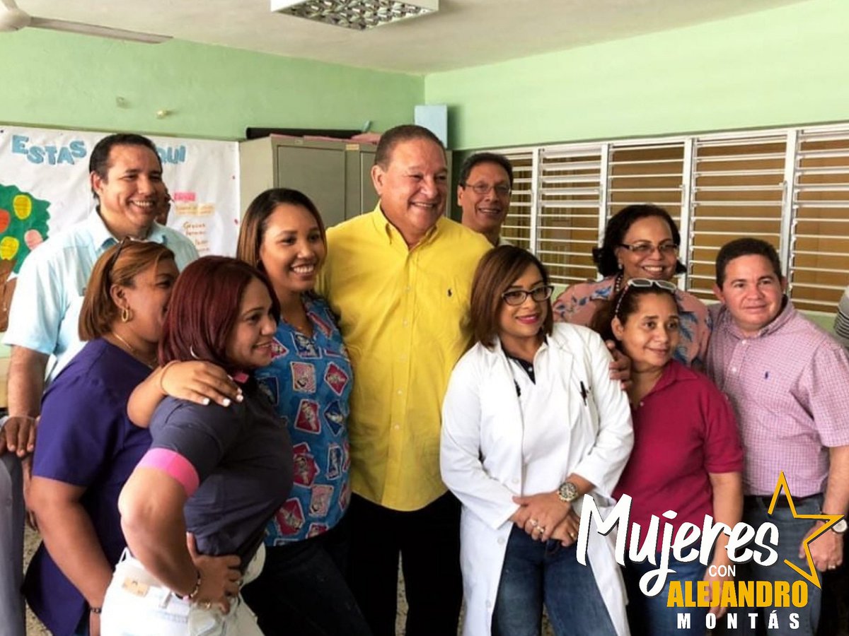 AMontasRD's tweet photo. Nuestro equipo médico, compuesto en su mayoría por Mujeres.
@AMontasOficial
#MujeresconAM
#MujeresConAlejandro
#MujeresAlejandroMontas https://t.co/XbTmjBFpMO
