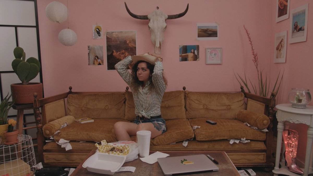 JenHucko's tweet photo. ITS HERE!!!! GO WATCH BETTA NOW 
https://t.co/9sy1XmMGAi https://t.co/Y8IdQg8z2h