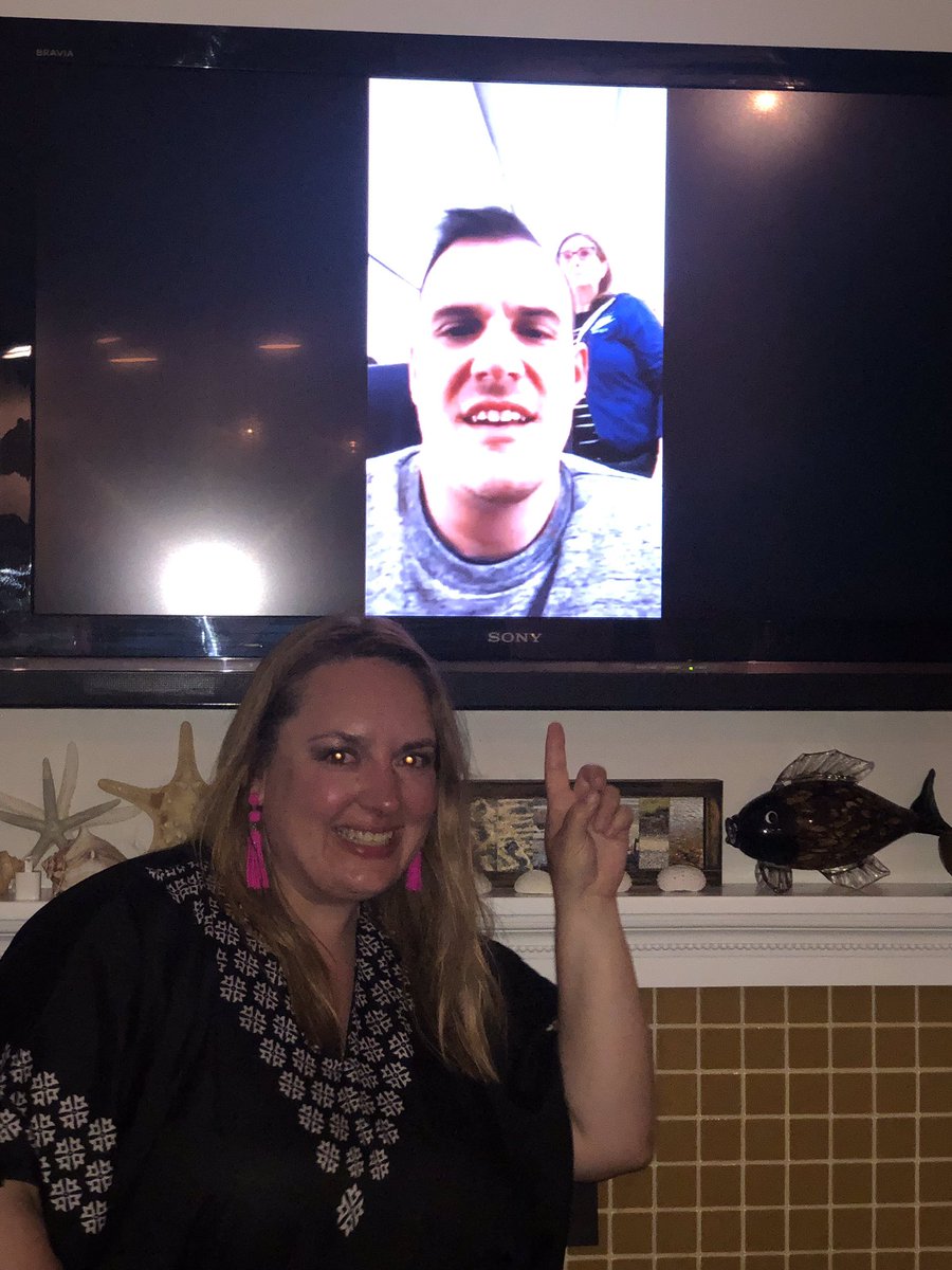emccoy1278's tweet photo. The happiness when the best podcast in all the land send a “happy birthday” video for your bestie. @jessiefalkosky @WhatCrappens https://t.co/YD7rOTsRXU