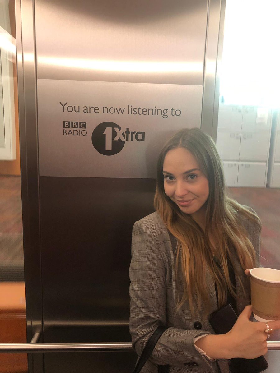 ThisIsTYRER's tweet image. A few of my faves from @bbc5live #SundaySessions with @thewhitmore. Listen back to my performance of Pieces here 💖 bbc.co.uk/programmes/m00…