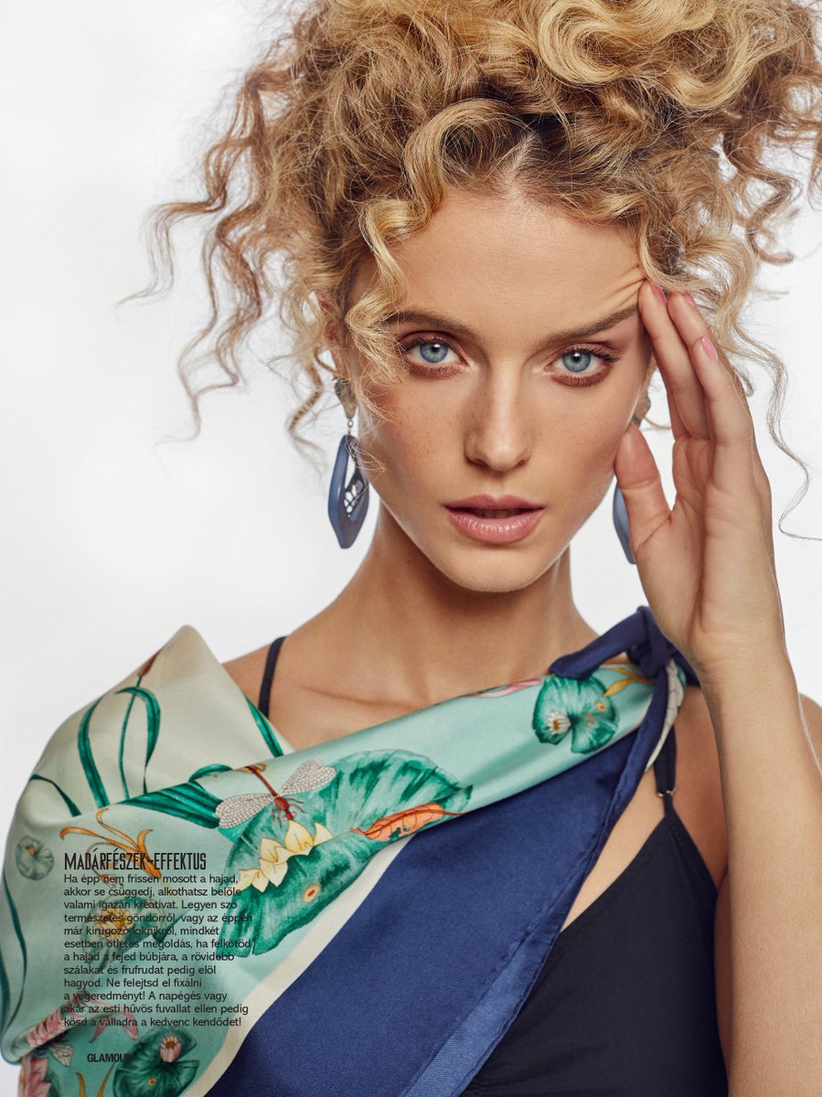 LizbellAgency's tweet photo. The one & only KATE BOCK ⚡️⚡️⚡️ For @glamourhungary #ScarfTime Editorial Out Now !!! #lbmodels @katebock
Photographed by @lenamelnik
#lovekate #glamour #magazine #katebock #model #fashion #editorial #style #photoshoot #canadianmodel #superstar #beauty https://t.co/62QSepTN1e