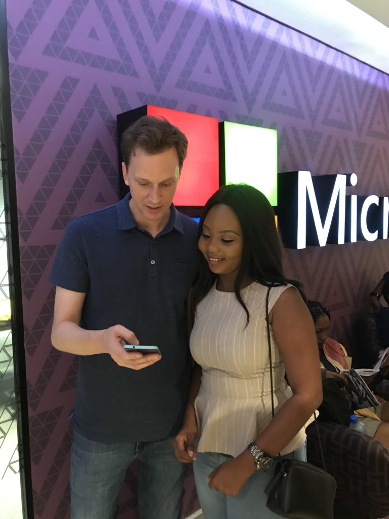 AdoraNwodo's tweet image. I just met @natfriedman (GitHub CEO) 💃🏼.
We talked about the open source developer community in Lagos and made him play my open source Android game!