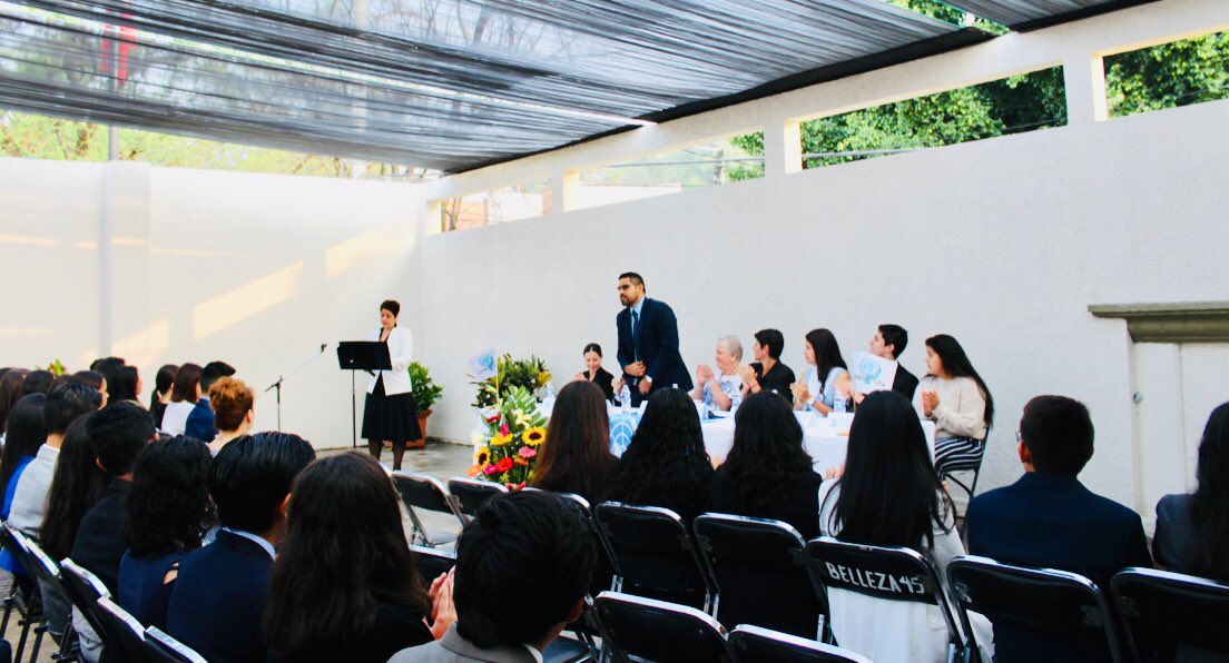 RicardoAlmanza1's tweet photo. Un honor haber sido distinguido como invitado especial en el “Our #Hamilton #ModelofUnitedNations” #OHMUN2019. Indispensable y motivacional que las nuevas generaciones se preocupen y debatan las problemáticas globales. #UnitedNations #OHMUN #NacionesUnidas https://t.co/zrxSM8Q2Ip