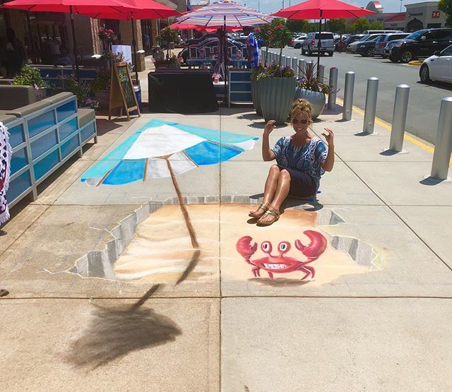 JessitheQueen's tweet photo. We are so ready for summer! School gets out this week and it is hot. Come celebrate with sand and shade at @tangeroutlets in Locust Grove, GA. #jessiqueenart #tangeroutlets #tangerlocustgrove #gachalkartists #chalkart #instaart #gaartists #sidewalkchalka… https://t.co/tA0SRhHJoJ https://t.co/NJDL2FTviB