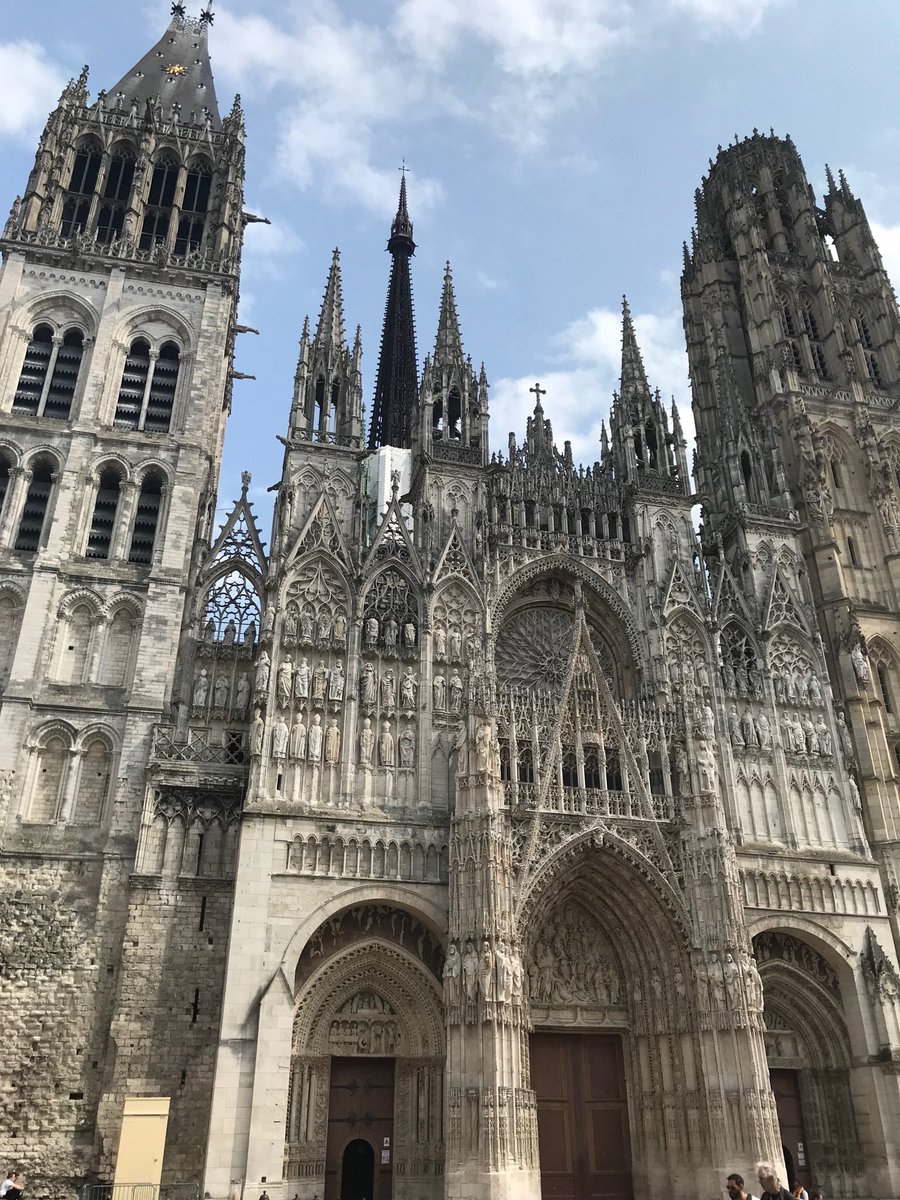 profdefrance's tweet photo. We learned a lot about Rouen with our guide Fred and enjoyed a peaceful evening in Honfleur.   
@WKHSWolves
@TWHS_Cardinals
@wcsdistrict
@QuoiDeNeuf_Mme
@madame_hill
@Laird9Laird
#allezwotown
#itsworthit https://t.co/wyFKNKxSq7