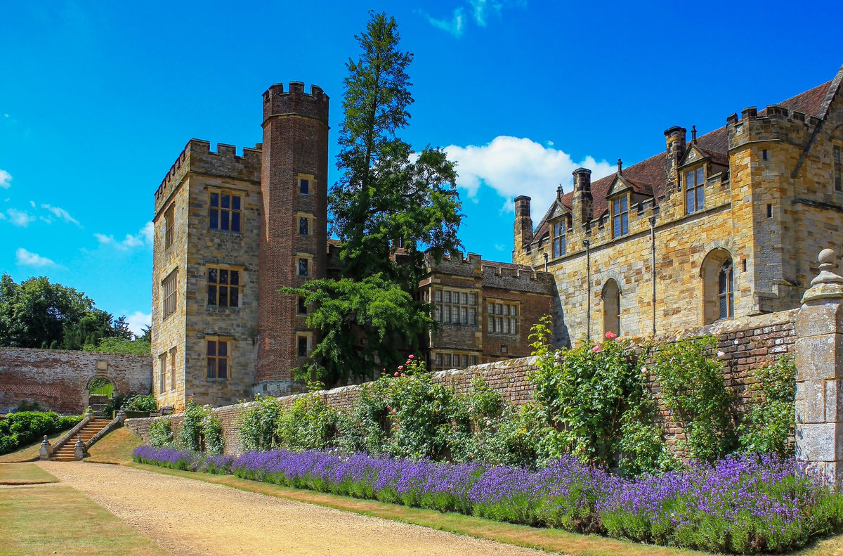 1Candy1Man's tweet image. Penshurst Place, Kent summer is nearly here some pictures from July 2013. How long will it be to get a day like this again? #kent #penshurst #gradens #summer #daysoutandabout