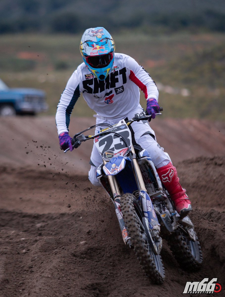 TraVon Juice Van tweet media