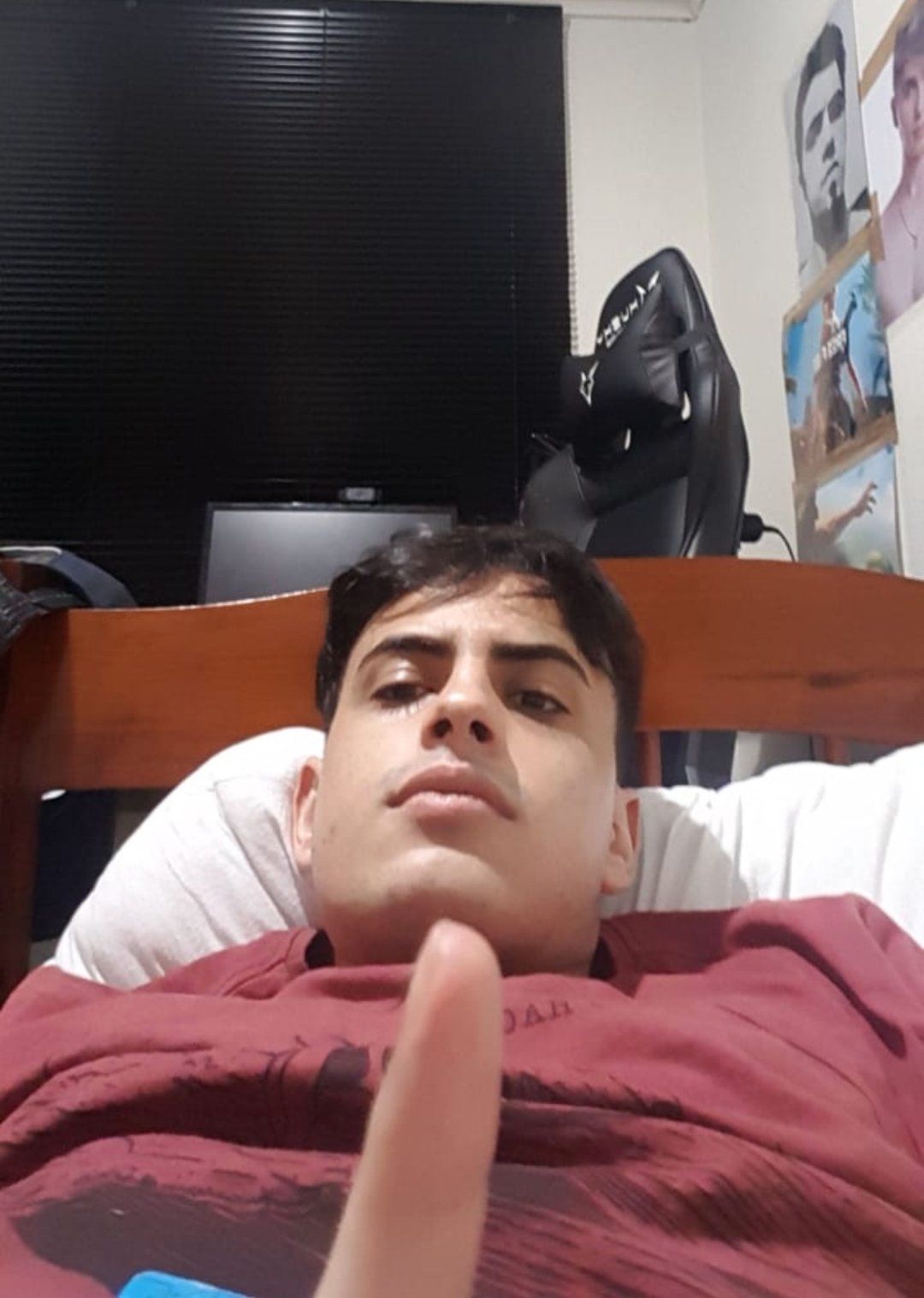 Bernardo 🍉 on X: Vazou nude do tio Orochi galera n mostra pra ngm hein 🤫  t.coKcXgefbTku  X