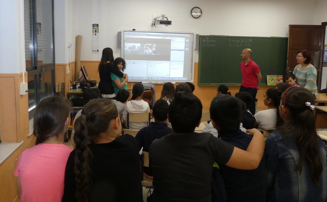 AcercandoAulas's tweet photo. @AcercandoAulas  Videoconferencia: Magia entre socios, alumnos de centros ordinarios y de NEE. https://t.co/G9vITIaori … #inclusión #inclusió @eTwinning_es @eTwinningEurope @GVAinclusio @CEFIREambitINC @BalubaOlena @Juandomestre @majorih @educaINTEF https://t.co/awWlrrPptd
