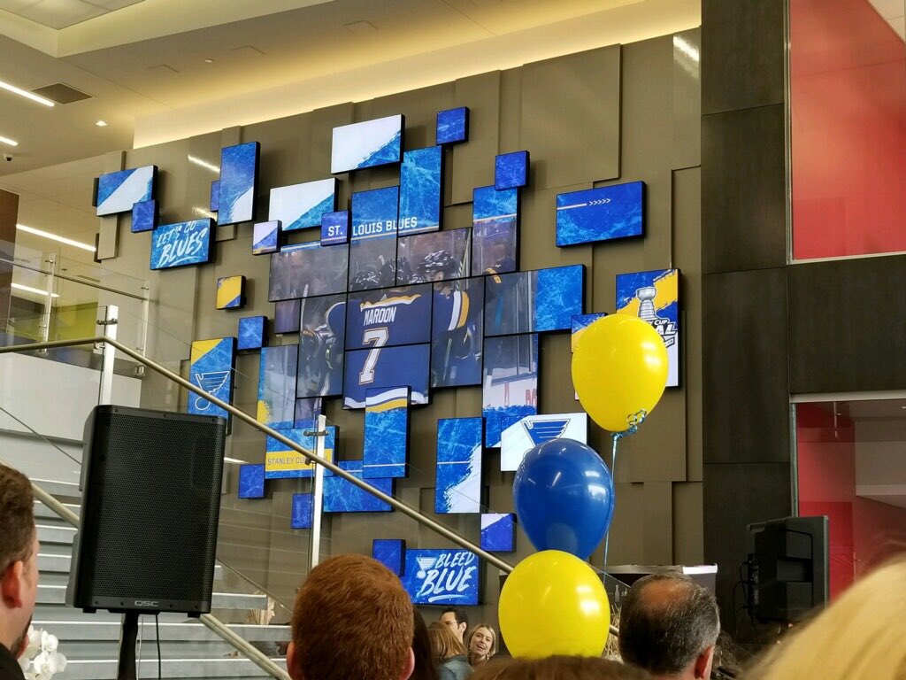 DonnaHerr1's tweet photo. What a great day at the office @wwt_inc !  LGB!!! https://t.co/S4jPidOgo5