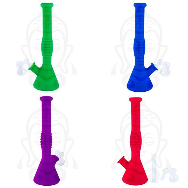 headshopmx's tweet photo. Bong de silicón irrompible con downstem  y ashcatcher de cristal. Disponible en https://t.co/TqzjDrZU46  #bong #420 https://t.co/Syb4fkvMOP https://t.co/YK3PabmzwK