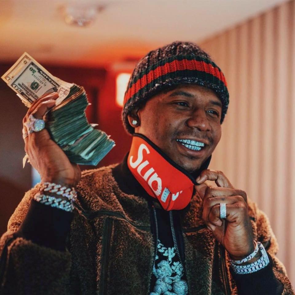 OnSMASH's tweet image. First week sales:

YG’s #4REAL4REAL 👉 onsmash.com/s/ggtag

Moneybagg Yo’s #43VAHeartless 👉 onsmash.com/s/yhj6d