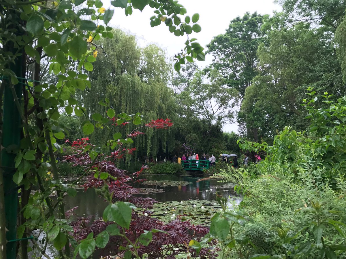 profdefrance's tweet photo. The drizzle in Giverny only made the colors more beautiful!
@WKHSWolves
@TWHS_Cardinals
@wcsdistrict
@QuoiDeNeuf_Mme
@madame_hill
@Laird9Laird
#allezwotown
#itsworthit https://t.co/4rgofDYyq2