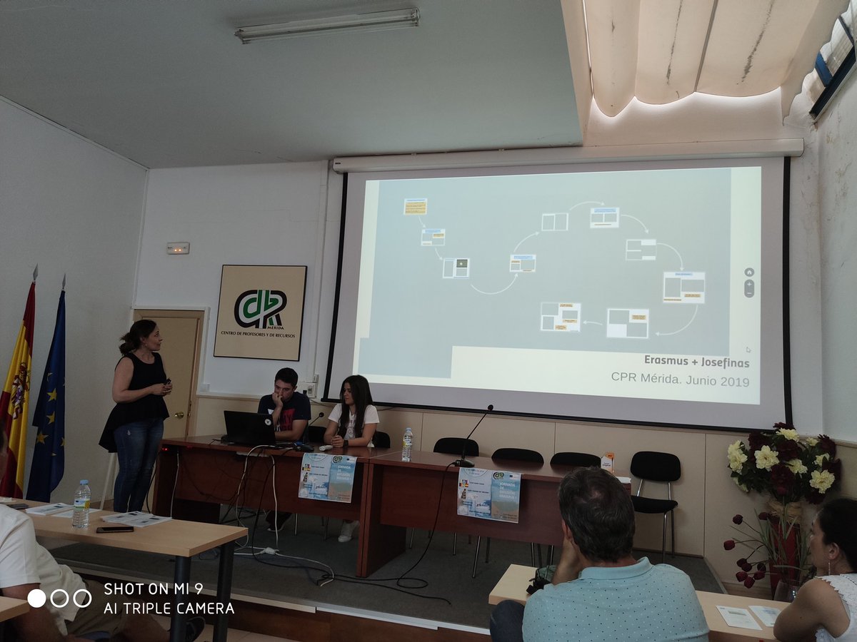 ErasmusMerida's tweet photo. Compartiendo las experiencias de la movilidad del KA101 en el @CPRMerida #erasmusplus #compartiresvivir #aprendiendodelosdemas #KA101 #sepie #versentiryaprendereneuropa
#destapatuFelicidad #siempreenmovimiento https://t.co/qLXAOG0g8h