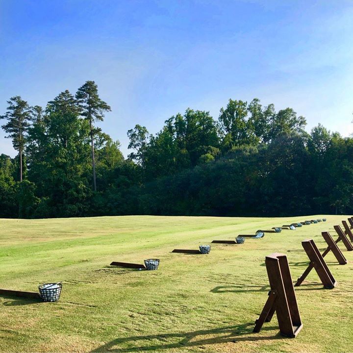 TylerDiceGolf's tweet photo. Do you like to hit balls on the range or just practice out on the course? https://t.co/A1YRl9CqJp
