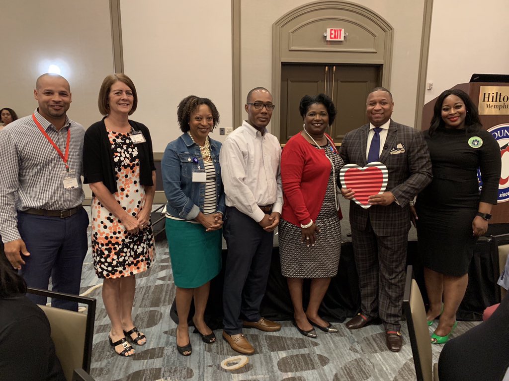 Thanks to the <a href="/TnPrinAssoc/">TN Principal Assoc</a> for honoring me as West Tennessee Supervisor of the Year! Looking forward to their annual conference in the Fall. #SCSis901 #LeadershipConglomeration2019 #ServantLeadership